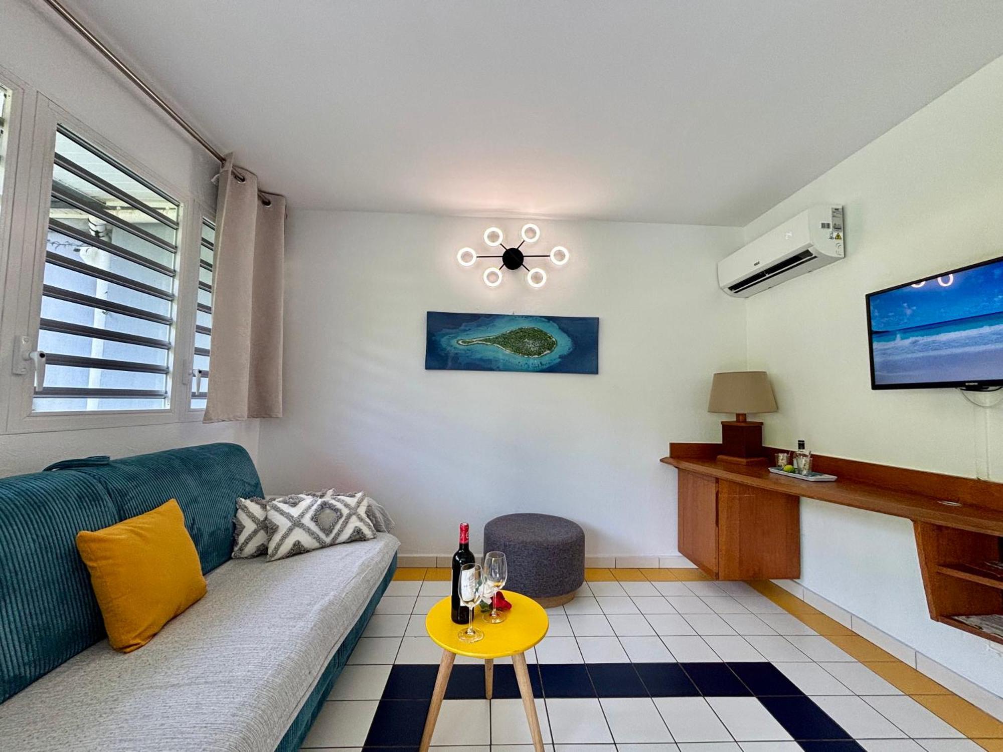 La Ruche De Maia - Blue Dream Beach - Piscine - Jardin - Plage Grand-Bourg  المظهر الخارجي الصورة